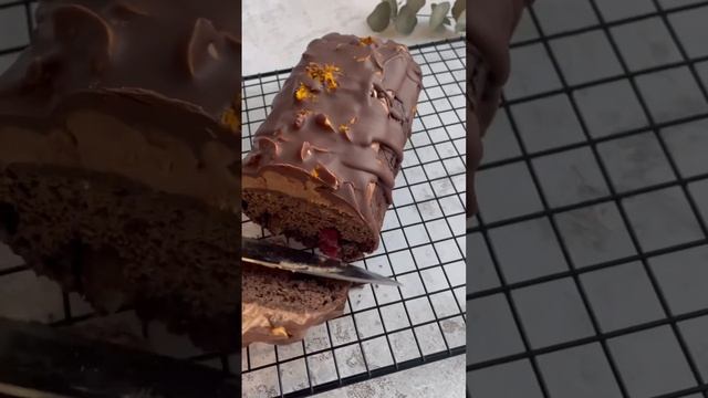Обалденный шоколадный кекс смотреть онлайн