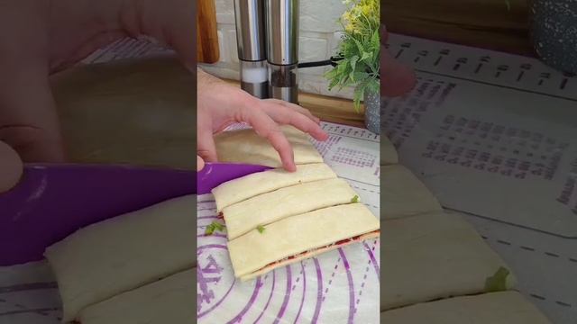 Закуска для праздничного стола 🔥 #закуска #food #еда #обед #вкуснаяеда #ужин #foodblogger #завтрак смотреть онлайн