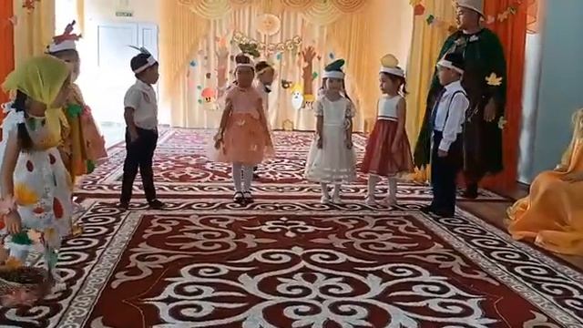 Сказка "Таня и огород" Руководитель: Преп.рус.языка Искакова Галия Мухтаровна. смотреть онлайн