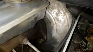 после замены главного тормозного цилиндра и вакуумника тормоза заклинило автомобиль ВАЗ