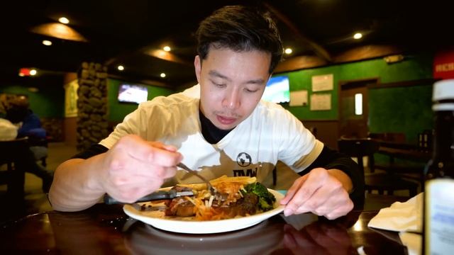 Is This The BEST Ribeye Steak Special In LAS VEGAS? смотреть онлайн
