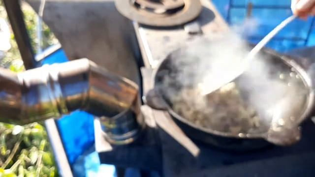 та знаменитая лапша wok Из коробочки смотреть онлайн
