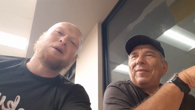 123.6 Встреча с дядей Пашей@lifeontheroad60. Иду с #oversize на #ohio смотреть онлайн