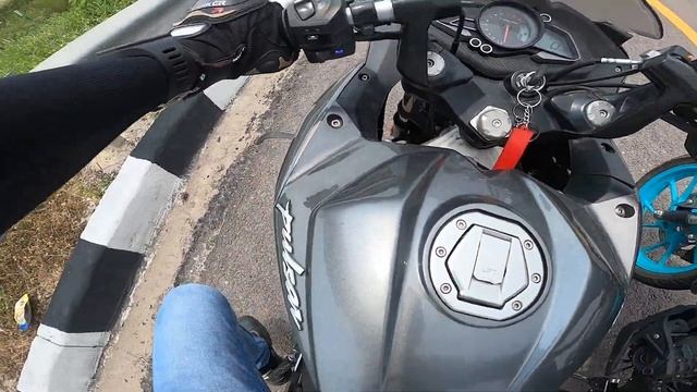 Yamaha MT15 2.0 Vs Bajaj Pulsar RS 200 Bs6 || Top End Race || Ashish AKC смотреть онлайн