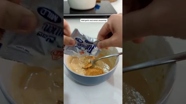 JIN RAMEN // PEANUT BUTTER RAMEN #SHORT смотреть онлайн