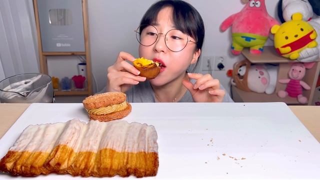 11월의발자국🐾 빨미까레 다쿠아즈 타르트 디저트 먹방 Dessert Mukbang смотреть онлайн