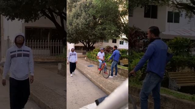 BROMA ! OJO CON COJO смотреть онлайн