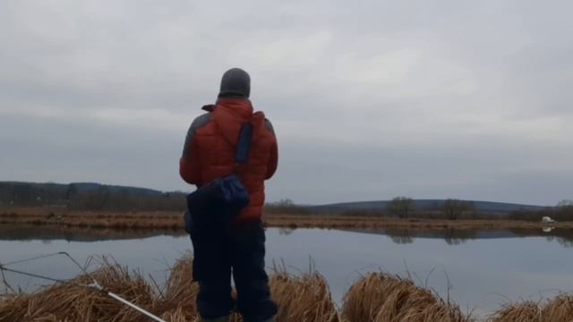 ВІДКРИТТЯ СПІНІНГОВОГО СЕЗОНУ ПО ХИЖІЙ РИБІ ПЕРЕД НЕРЕСТОМ,ТОП ПРИМАНКА КУМА ЗІБРАЛА ВСЮ ЩУКУ смотреть онлайн