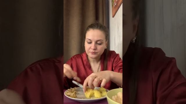 МУКБАНГ смотреть онлайн