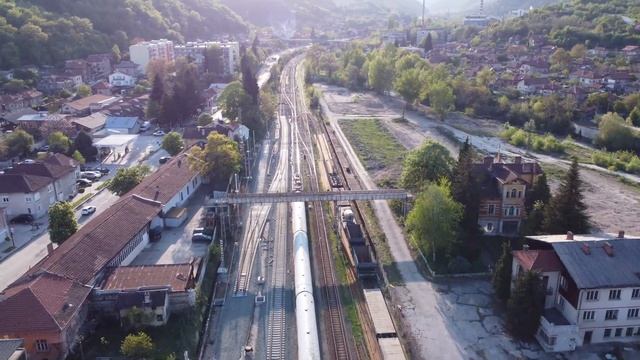 Train chase Sport mode | Преследва на влак, спортен режим | DJI MINI 2 | 4K смотреть онлайн