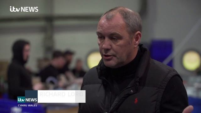 Orders soar for hand sanitiser factory amid coronavirus outbreak | ITV News смотреть онлайн