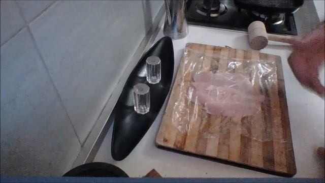 MEMORIES OF MACEDONIA ~ PILEŠKO UVIIJAČI (Stuffed Chicken Rolls wrapped in Bacon) смотреть онлайн