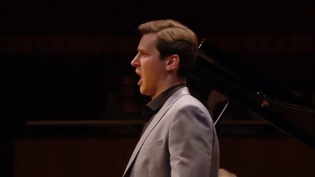 Reinhold Glière - Noch pechal'na (6 Romances op. 14) (Глиер - Ночь печальна) смотреть онлайн