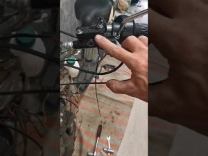 колхозник не прокачивается гидравлический тормоз, решение Поддержать:4274320060199513