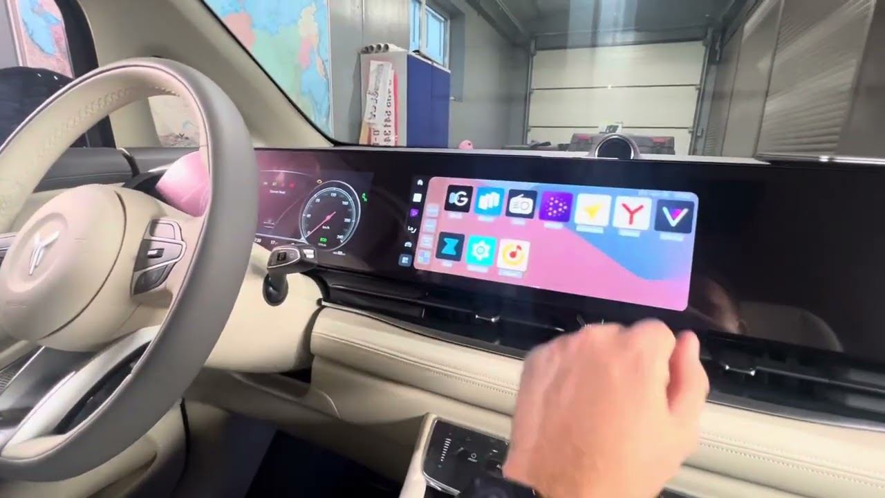 Пример Русификации Voyah Dreamer и установки приложений.