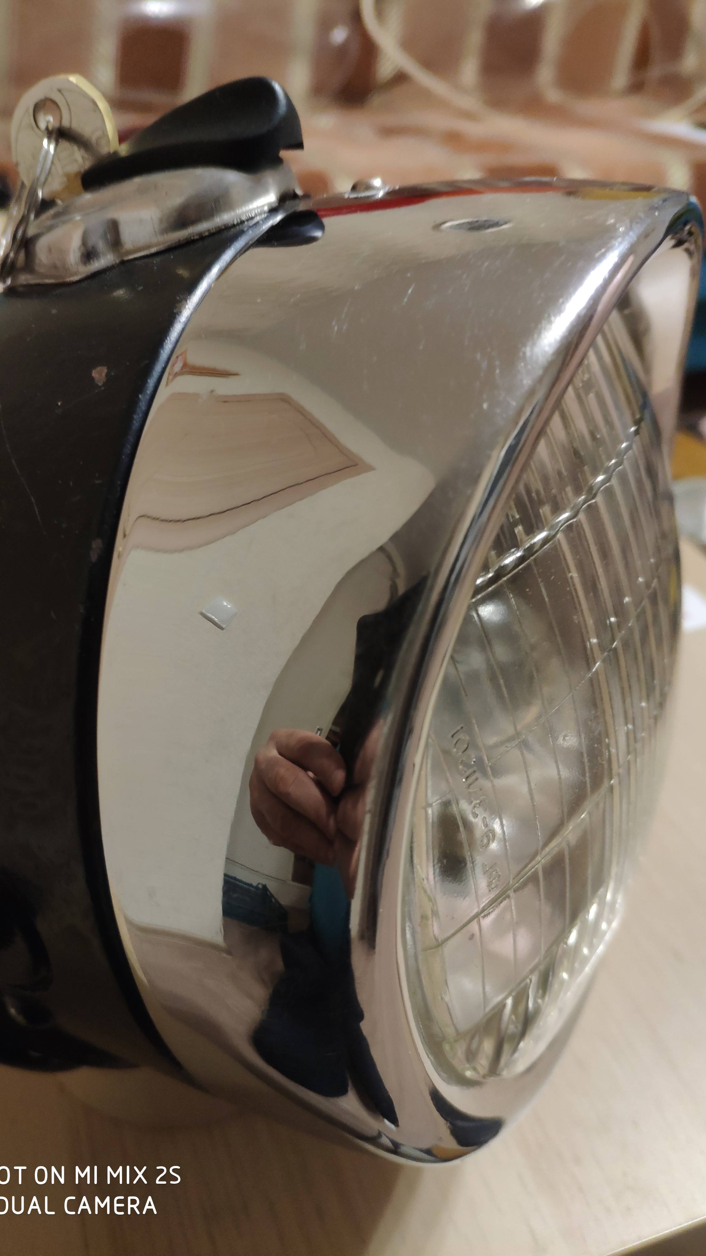 Фара с козырьком и другие детали для мотоцикла Восход 1 смотреть онлайн