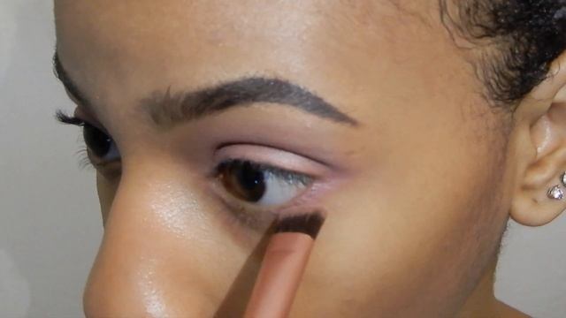 PINK GLOSSY LIDS | ft. Fenty Beauty Gloss Bomb & Glossier Cloud Paint смотреть онлайн