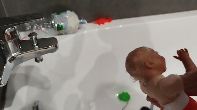 Как ухаживать за реборном смотреть онлайн