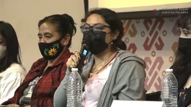 Estampas de una Ciudad Plurilingüe смотреть онлайн