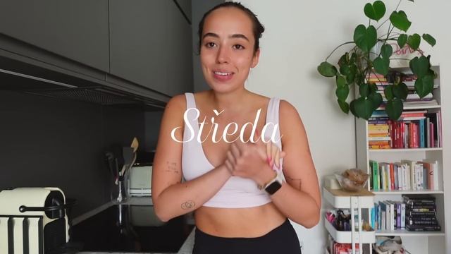 JDU NA BOTOX, BĚHÁNÍ & JARNÍ RECEPTY! | weekly vlog 🍓 смотреть онлайн