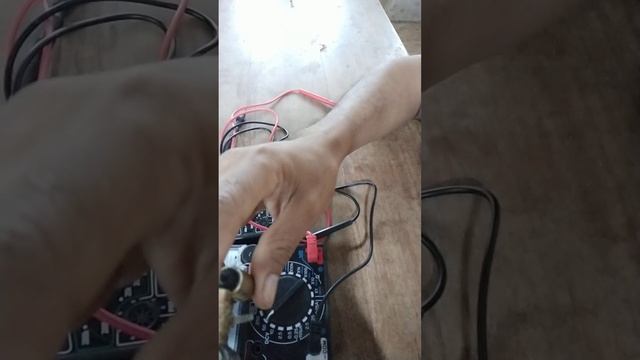 Pecinta setrum platina wajib tau|| fungsi kapasitor, milar dan condensator смотреть онлайн