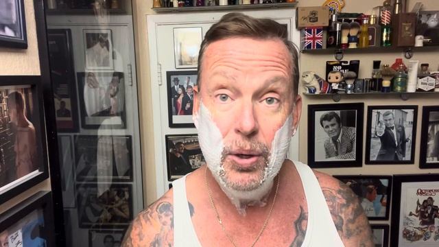 High End Shave 2023 with Edwin Jagger and Bleu De Chanel. смотреть онлайн