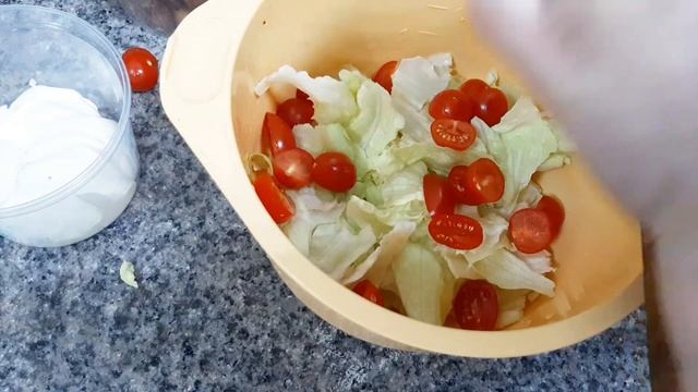 Цезарь салат. Простой рецепт. ❤ очень вкусный. Caesar Salad #быстроивкусно #saladrecipe #цезарь