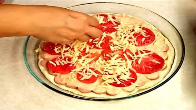 Каждую субботу готовлю настоящую толстенную пицца по-русски или пирог с сосисками. Тесто для пиццы смотреть онлайн