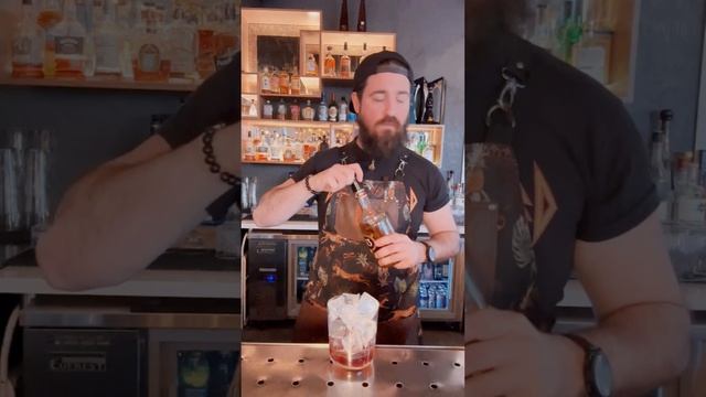 Cocktail Inspired By a Carajillo with Rumchata смотреть онлайн