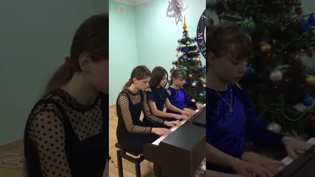 Зірки ХХІ сторіччя - Тріо (Яремчук Діана, Запухляк Сніжана, Тимчишин Тетяна) смотреть онлайн