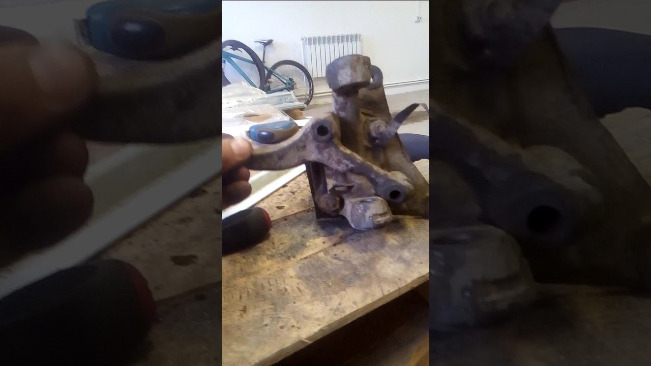 Минитрактор. Развернул рулевые сошки. смотреть онлайн