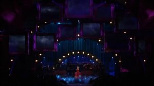 Christina Aguilera-Hurt (live)