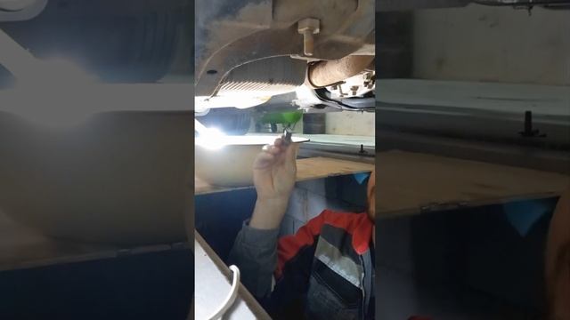 Замена масла в ДВС с помощью вакуумной откачки норберг.