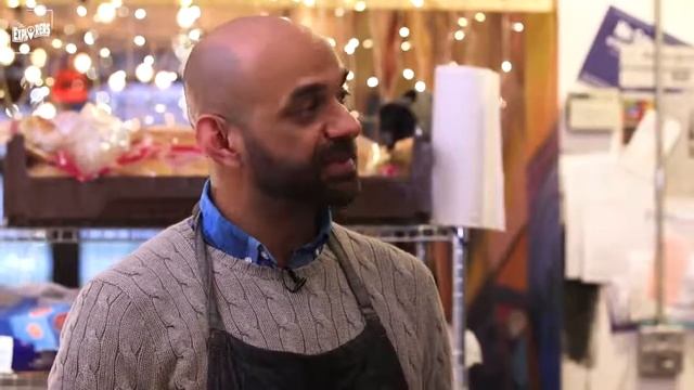 Lawrence Weibman learns How to Make NYC's Best Halal Burger at BK Jani in Bushwick, Brooklyn смотреть онлайн