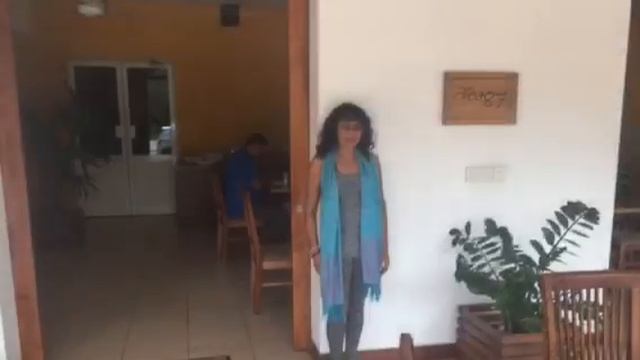 Dr Jeevani Hasantha- Touring Kurunegala and Kanthale смотреть онлайн