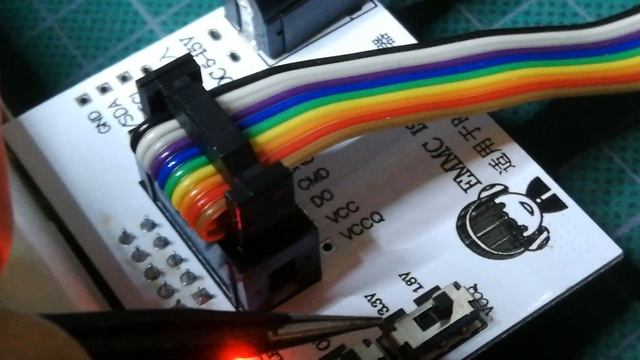 RT809H reads dump using EMMC ISP board смотреть онлайн