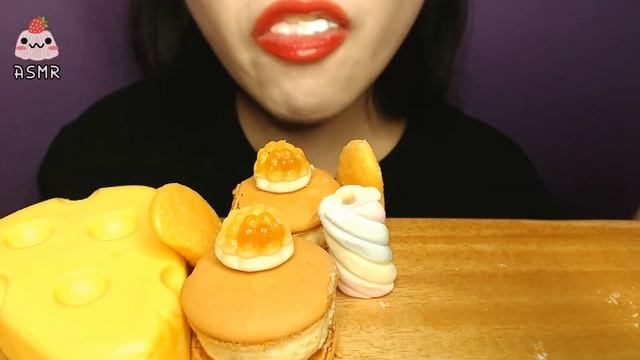 ASMR YELLOW DESSERT * MARSHMALLOW, TOM&JERRY CHEESE CAKE, 마시멜로우, 톰과제리 치즈 케이크 먹방 EATING SOUNDS смотреть онлайн