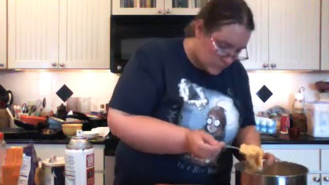 A Geek's Guide to Easy Microwave Cooking:Episode 56: Savory Pumpkin Muffins смотреть онлайн