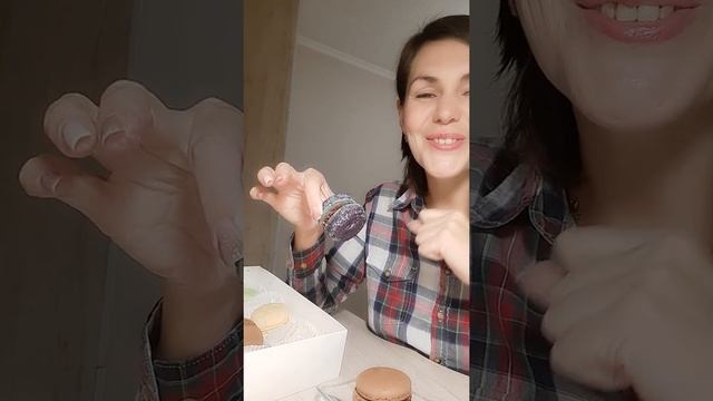 Найсмачніші макаронс з пониженим вмістом цукру та без глютену 🥰 смотреть онлайн
