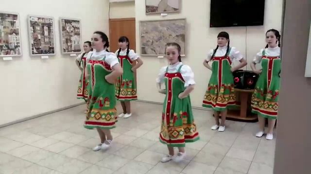 Русский народный танец «Девица-красавица» смотреть онлайн