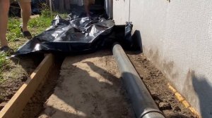 Отмостка вокруг дома с дренажной трубой Своими руками