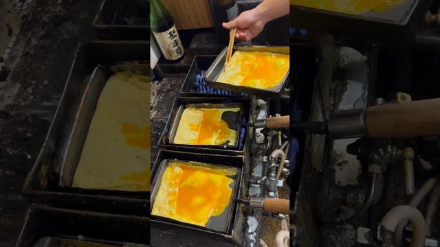 Тамагояки в киотском стиле и изысканная миска с угрем, омлет и унадон Кёгоку Каней. Киото смотреть онлайн