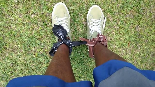 lime green chuck Taylor converse on feet review just got these today 2 bucks смотреть онлайн