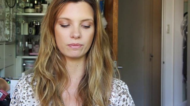 June Fashion and Beauty Favourites! | A Model Recommends смотреть онлайн