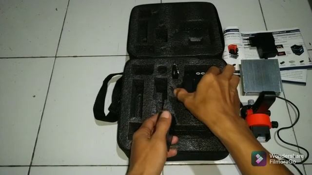Laser Level 4D Hilda 16 Line смотреть онлайн