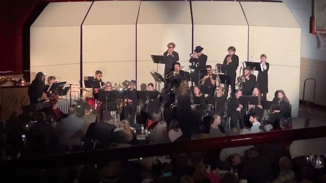 Newman Catholic jazz band 2023 смотреть онлайн