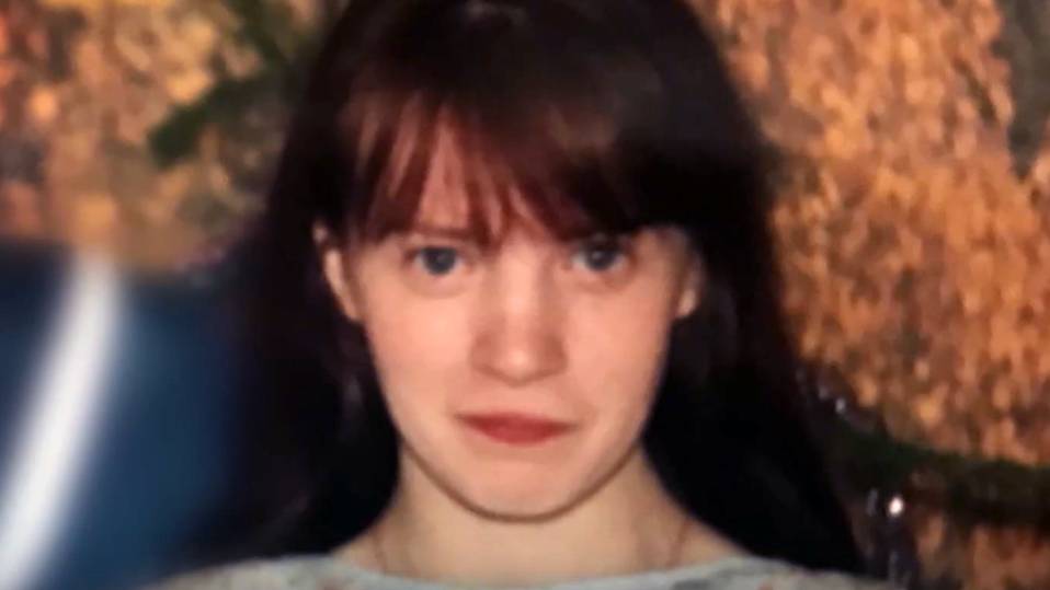 Ушла за семечками и вернулась через 16 лет: загадка юной сибирячки смотреть онлайн