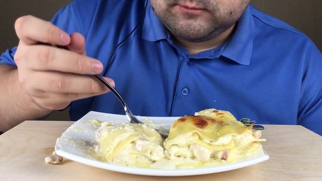ASMR CHEESY CREAMY LASAGNA MUKBANG (Eating Sounds) *NO TALKING* | Russian ASMR смотреть онлайн
