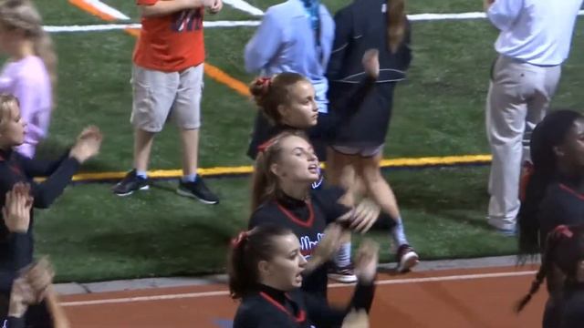 Leah Cheerleading смотреть онлайн