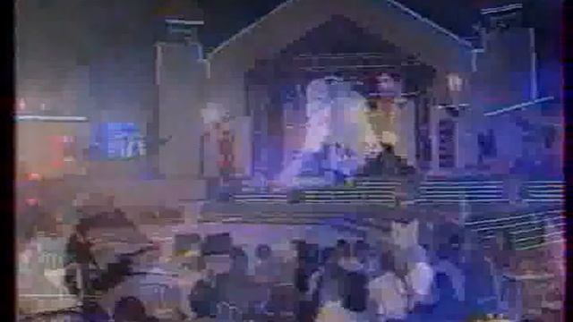 Daler Nazarov & Muboraksho Mirzoshoev ( Live Alma-Ata 07/1991 )